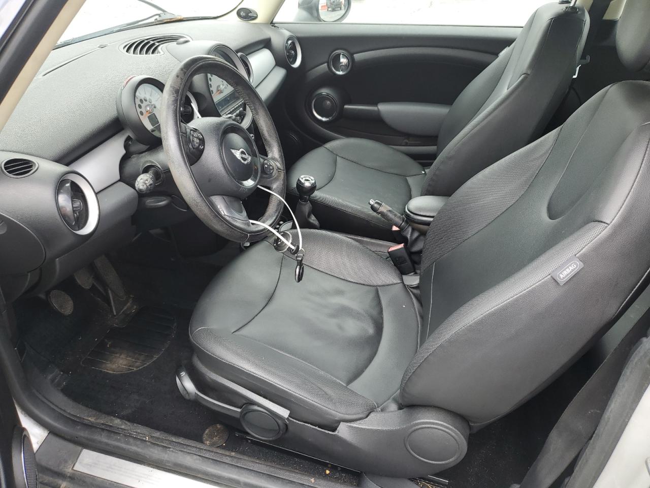 2011 Mini Cooper VIN: WMWSU3C51BT183770 Lot: 57337375