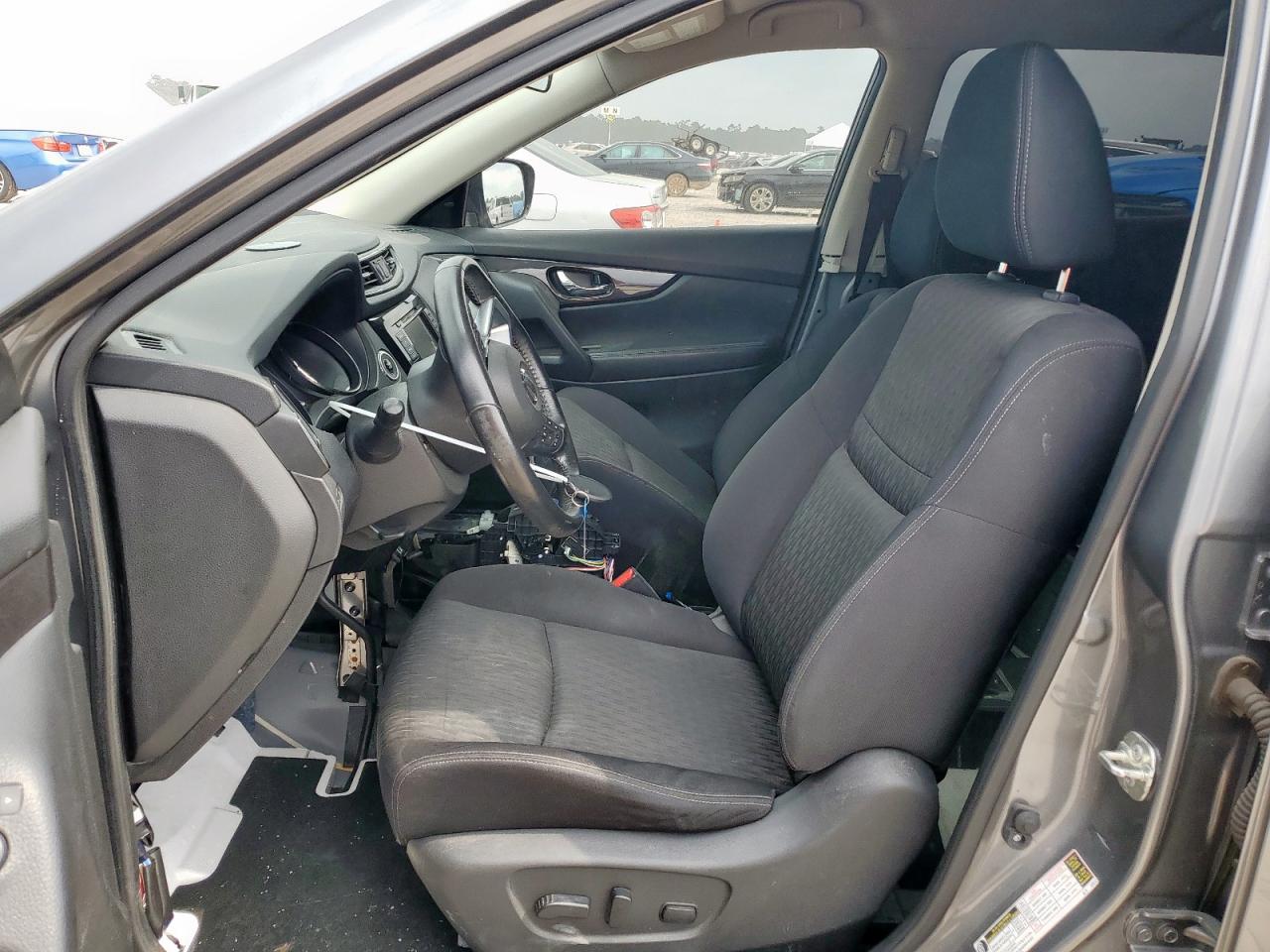 JN8AT2MT5JW457014 NISSAN ROGUE 2018
