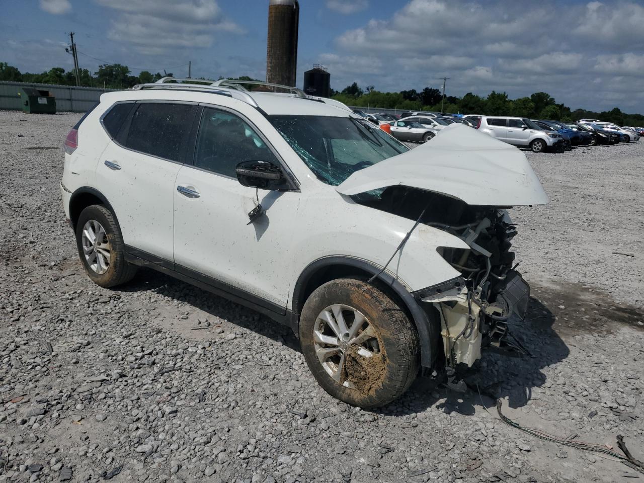 KNMAT2MT3GP652463 NISSAN ROGUE 2016