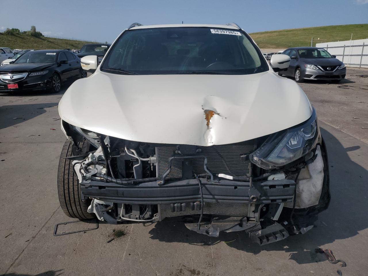 JN1BJ1CR4HW122863 NISSAN ROGUE 2017