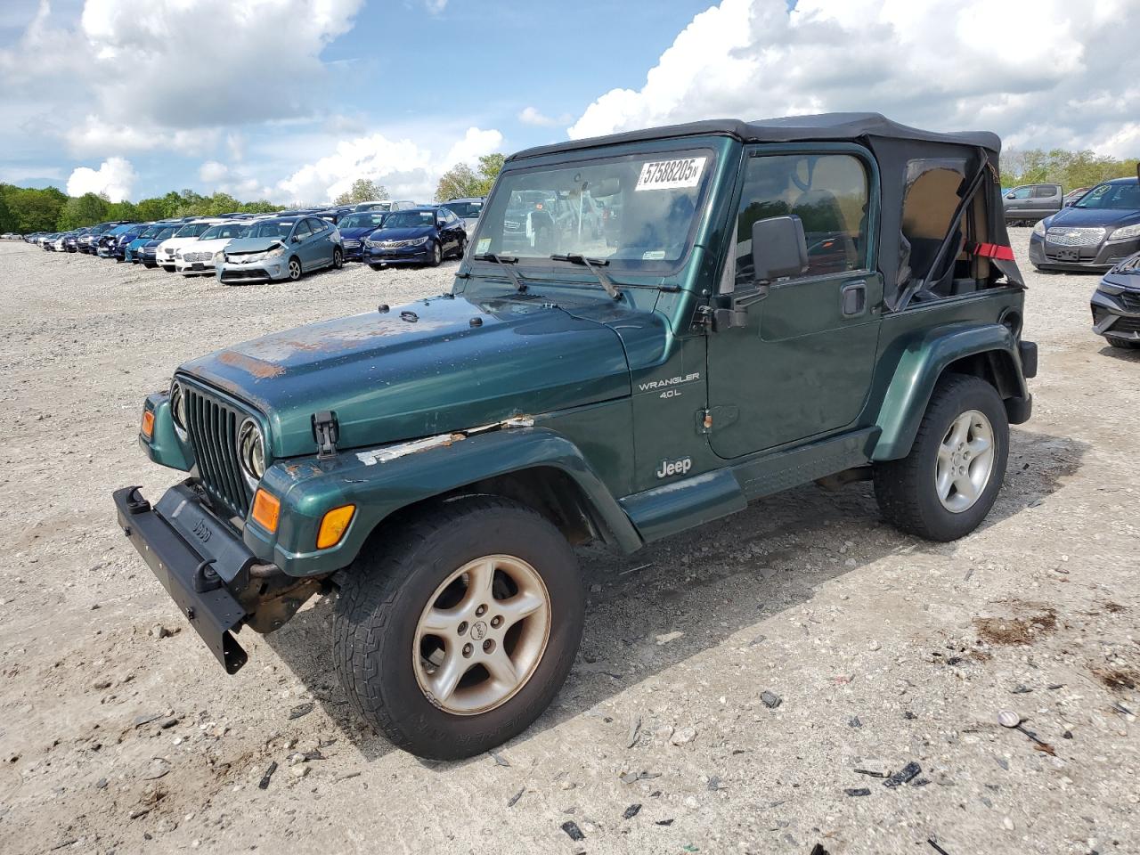2001 Jeep Wrangler / Tj Sahara for Sale in West Warren, MA - Frame Damage