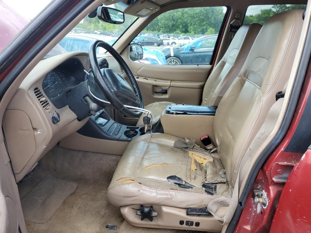 2000 Mercury Mountaineer VIN: 4M2ZU86P2YUJ30049 Lot: 58619545