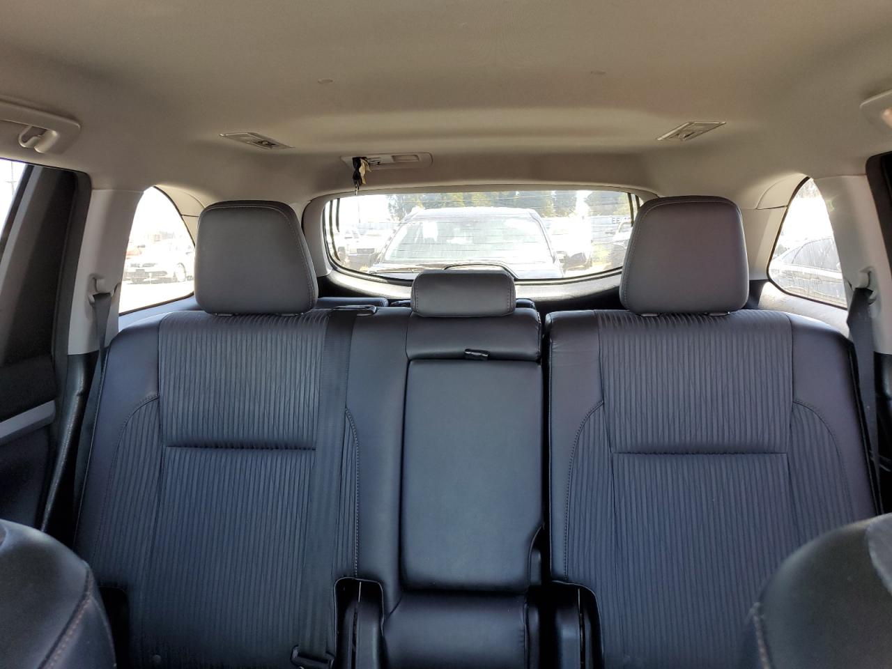 2015 Toyota Highlander Le VIN: 5TDBKRFHXFS209806 Lot: 57779735