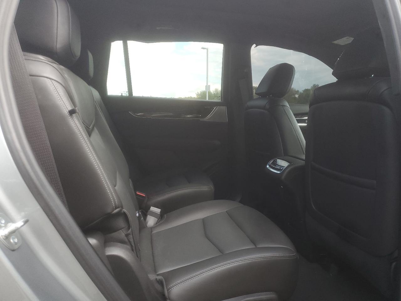 2025 Cadillac Xt6 Premium Luxury VIN: 1GYKPDRS8SZ118323 Lot: 56156145