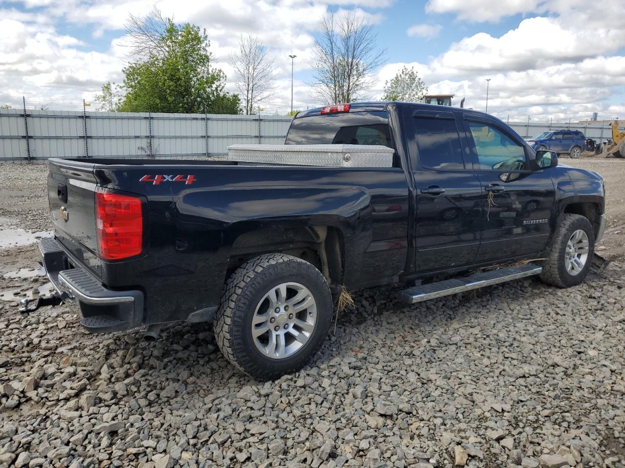 1GCVKREC3JZ208653 CHEVROLET ALL Models 2018