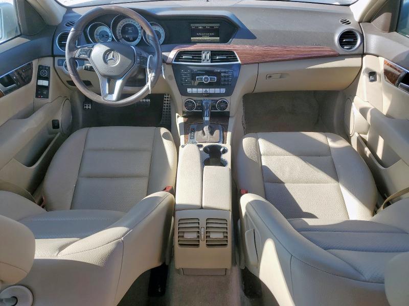  MERCEDES-BENZ C-CLASS 2014 Сріблястий
