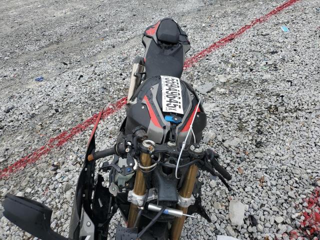  BMW S 2024 Чорний