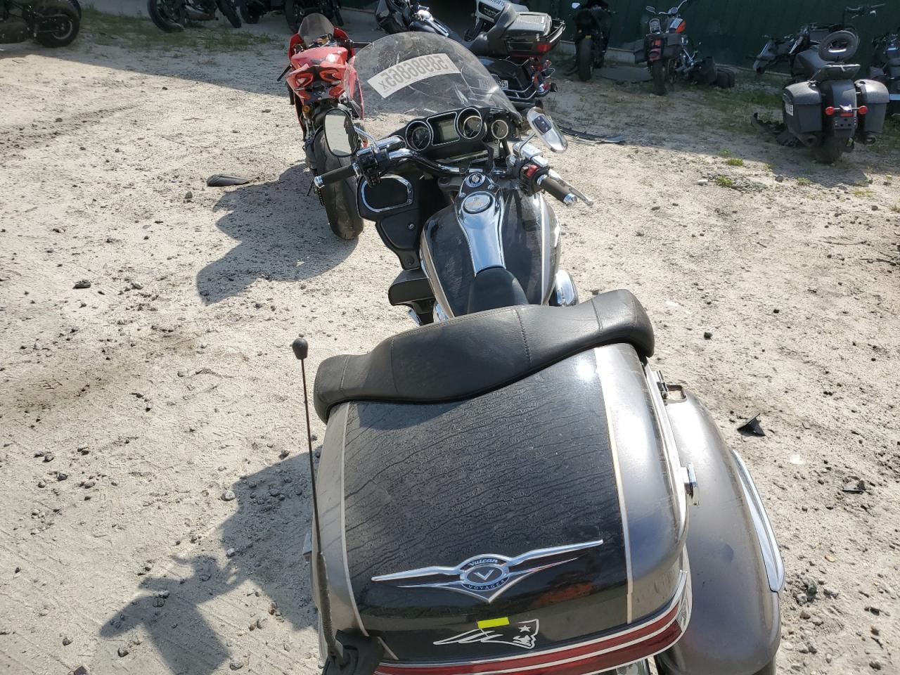 2014 Kawasaki Vn1700 B VIN: JKBVNRB12EA008187 Lot: 58986865