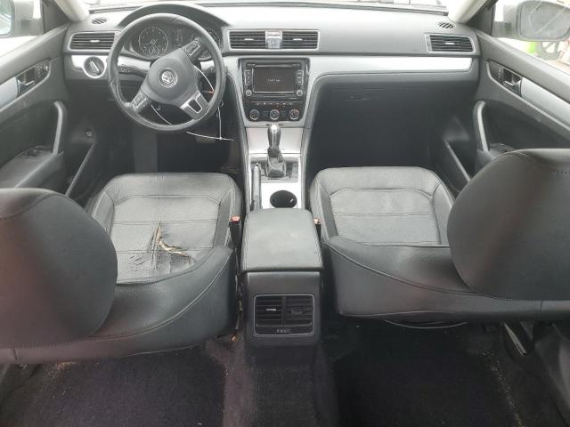  VOLKSWAGEN PASSAT 2013 Srebrny