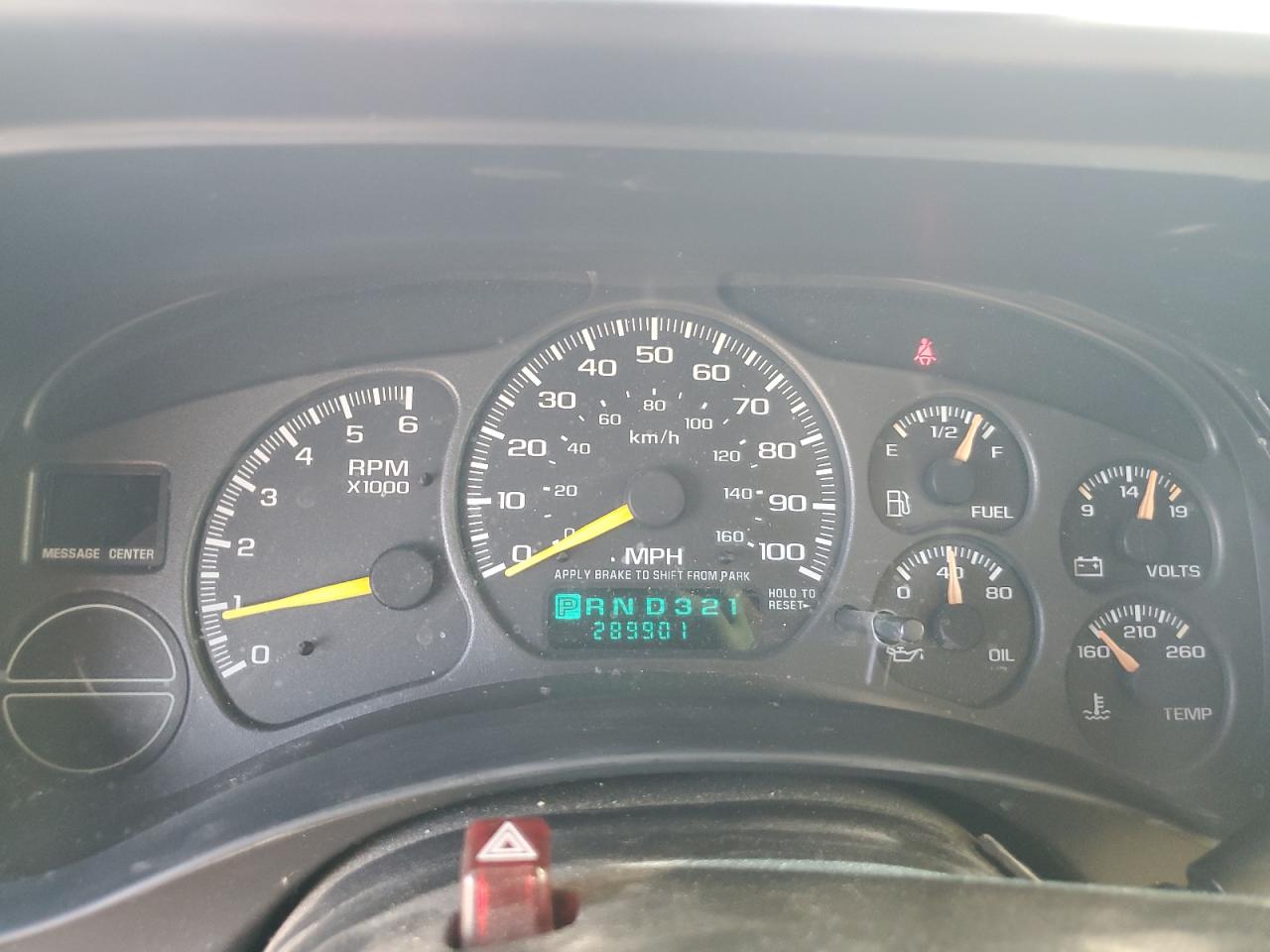 3GNEC16T81G222813 2001 Chevrolet Suburban C1500