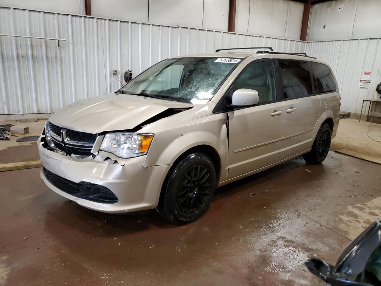 2016 Dodge Grand Caravan Sxt for Sale in Lansing, MI - Front End