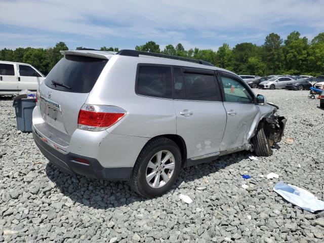  TOYOTA HIGHLANDER 2013 Srebrny