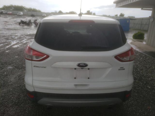Паркетники FORD ESCAPE 2015 Белый