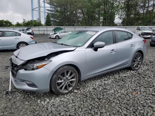  MAZDA 3 2018 Серебристый
