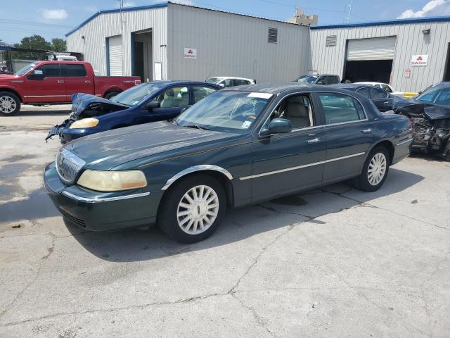2003 Lincoln Town Car Signature
