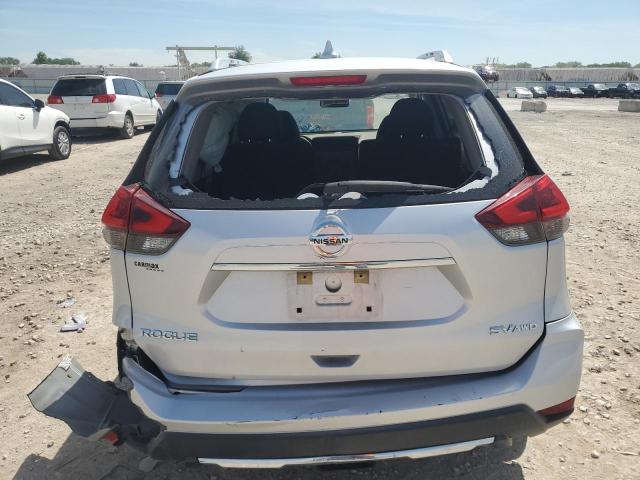  NISSAN ROGUE 2018 Сріблястий