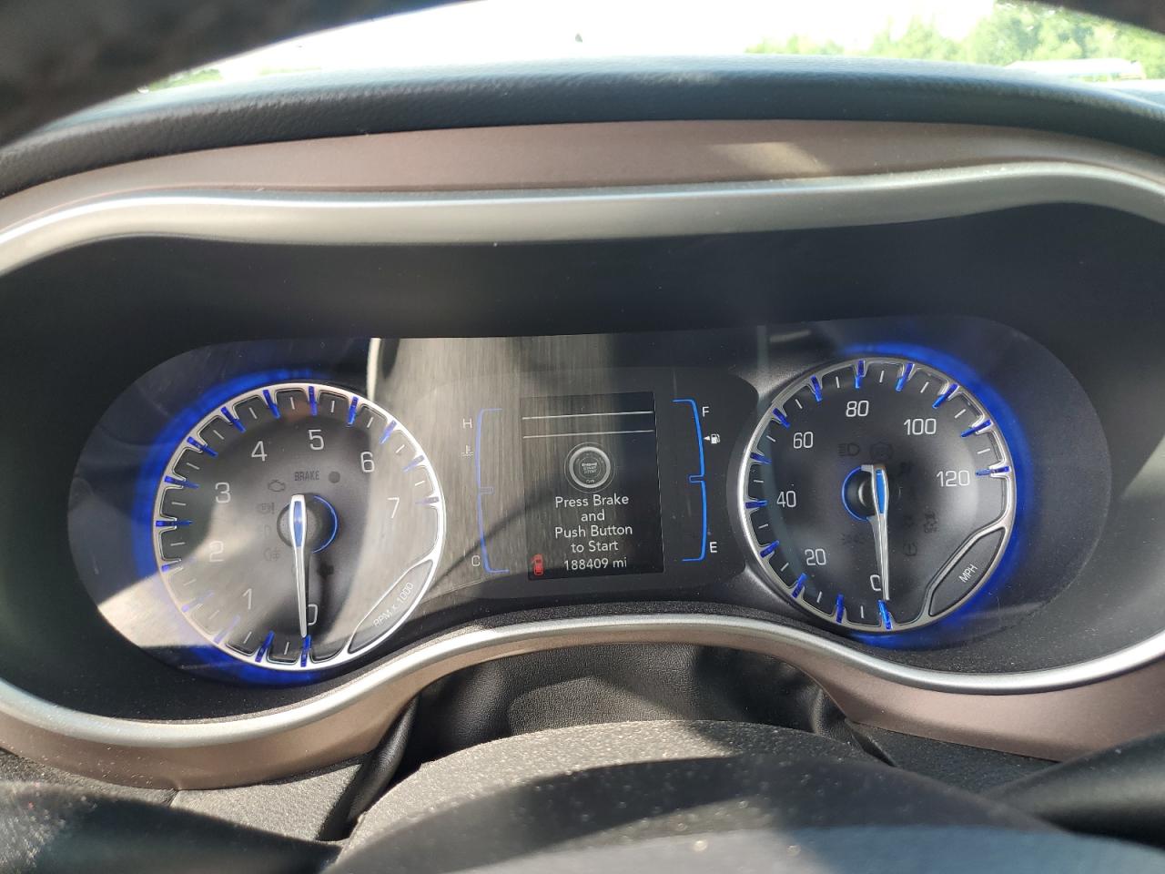 2019 Chrysler Pacifica Touring L VIN: 2C4RC1BG6KR548110 Lot: 56355175