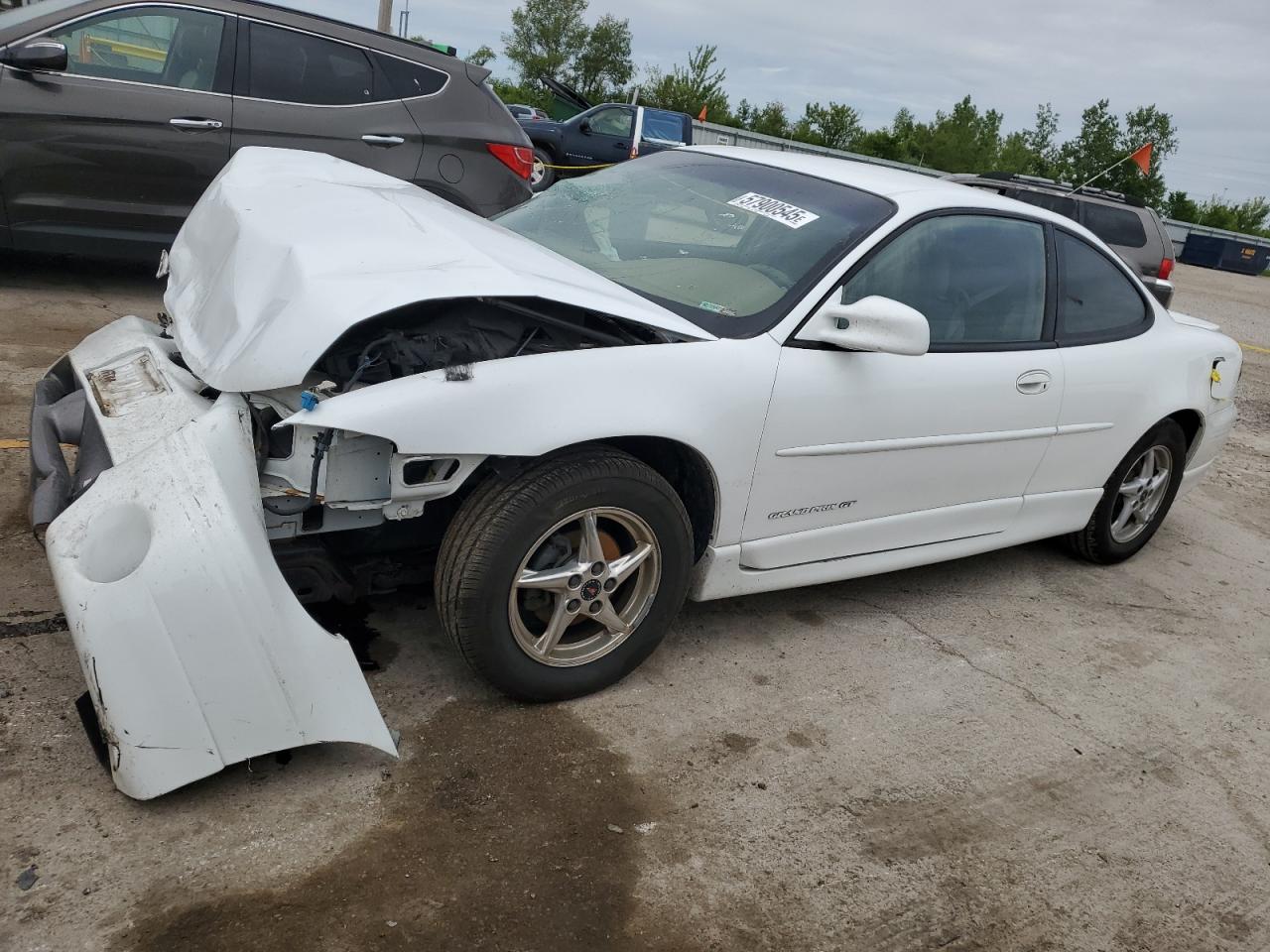 2000 Pontiac Grand Prix Gt zu verkaufen in Pekin, IL - Front End