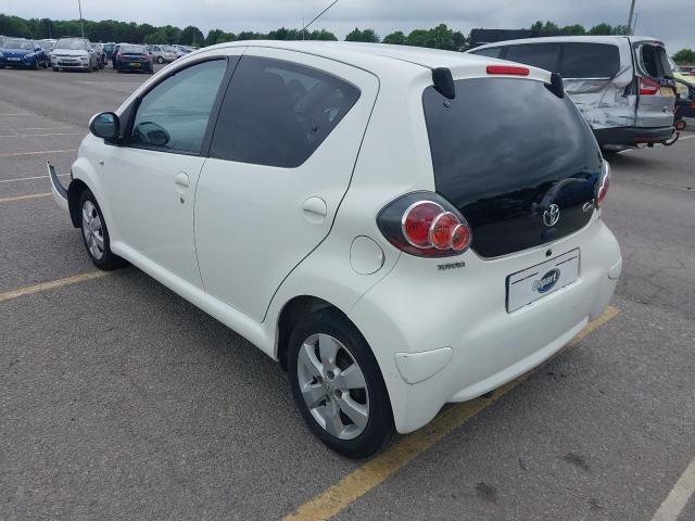 2011 TOYOTA AYGO GO VV