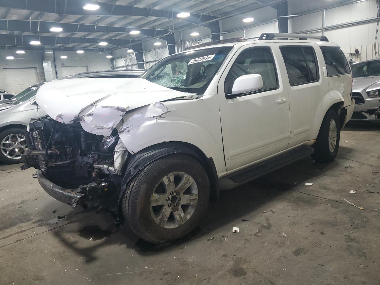 2005 Nissan Pathfinder Le for Sale in Ham Lake, MN - Front End