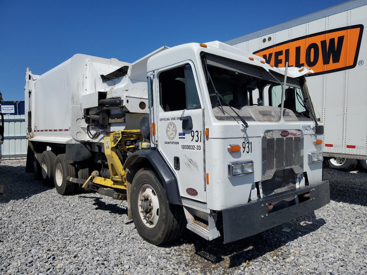 2016 Peterbilt 320 Refuse Truck за продажба в North Las Vegas, NV - Rollover
