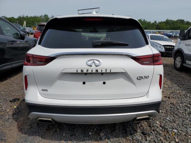  INFINITI QX50 2024 Biały