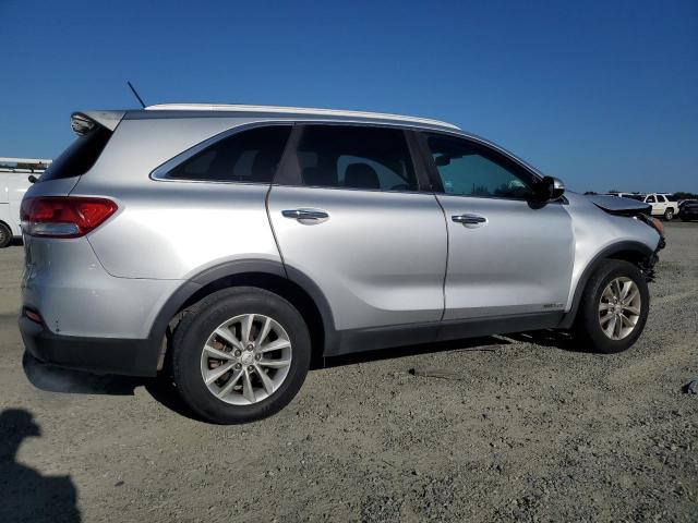 Parquets KIA SORENTO 2017 Silver