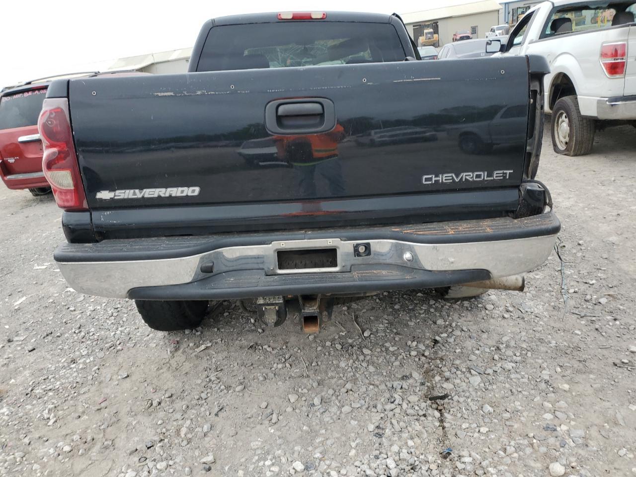 2003 Chevrolet Silverado K1500 VIN: 2GCEK19T231374640 Lot: 55922395