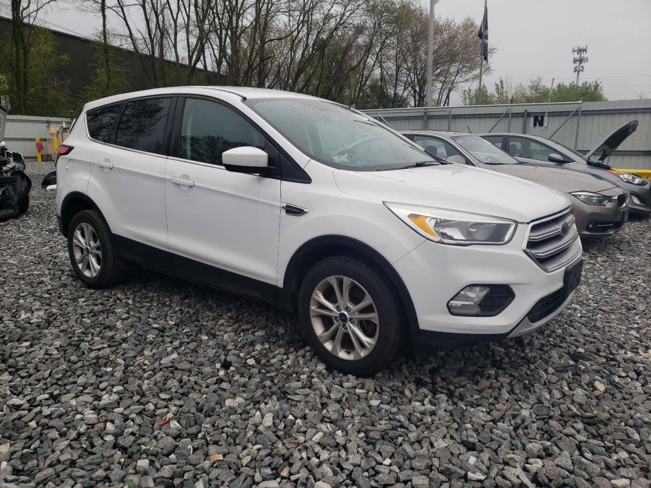 1FMCU9GDXHUD44286 FORD ESCAPE 2017