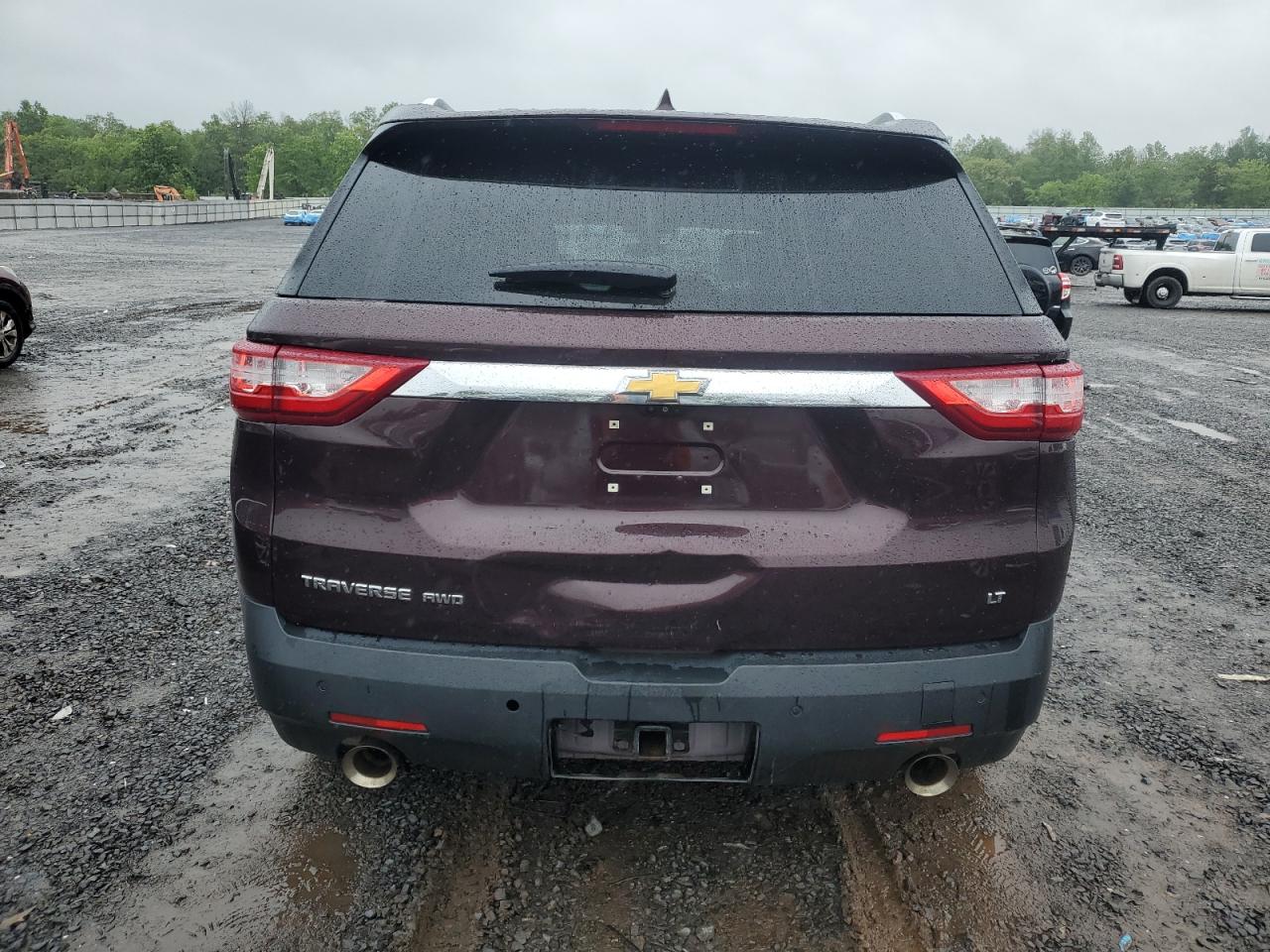 1GNEVHKW5JJ211298 CHEVROLET TRAVERSE 2018
