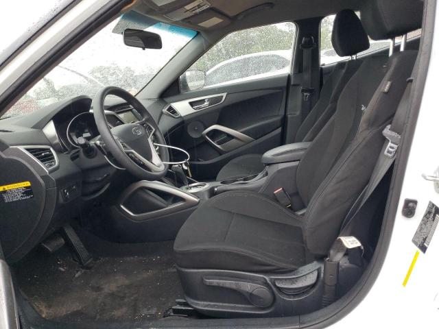  HYUNDAI VELOSTER 2016 Белый