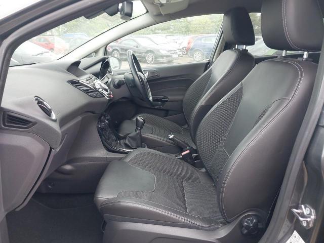 2017 FORD FIESTA TIT