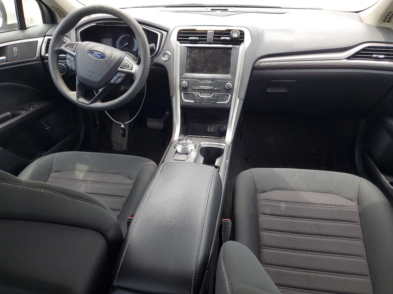 2019 Ford Fusion Se VIN: 3FA6P0LU2KR284955 Lot: 54031595