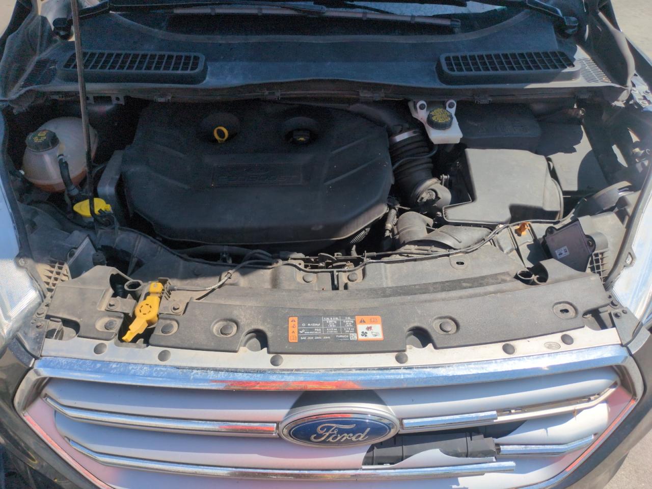 1FMCU9G91HUA23202 FORD ESCAPE 2017