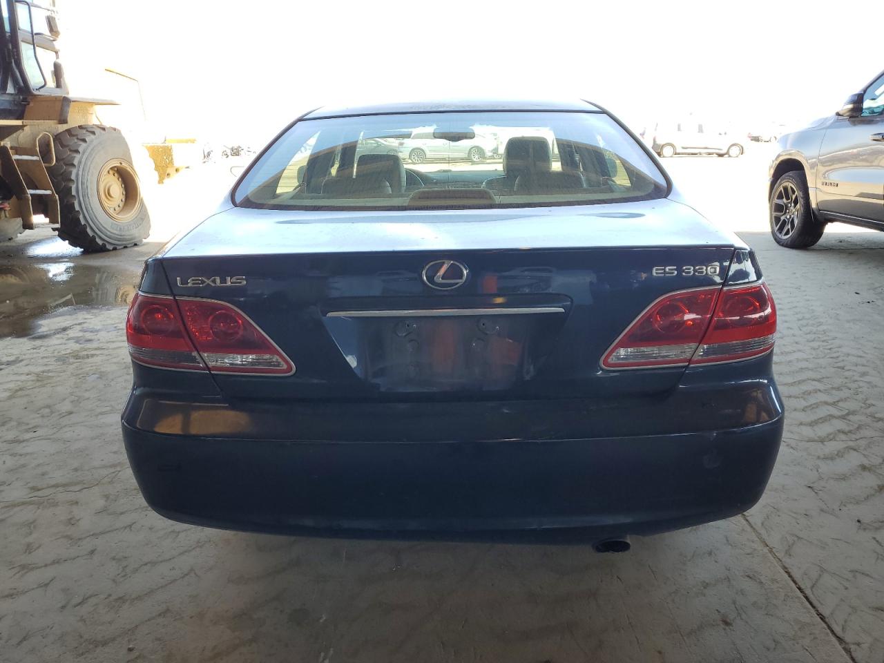 2005 Lexus Es 330 VIN: JTHBA30G955063935 Lot: 56496145