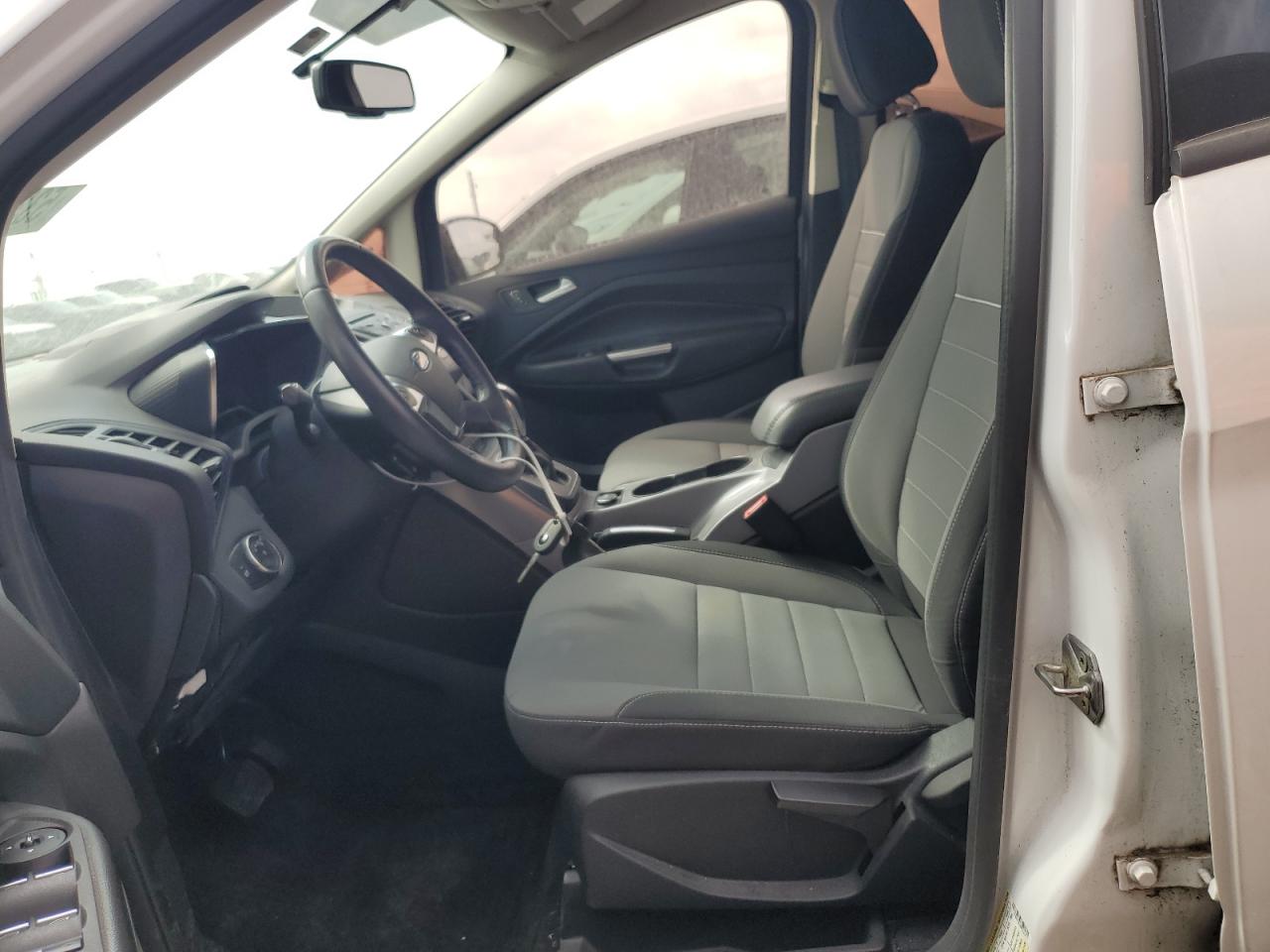 1FADP5AU9FL121411 2015 Ford C-Max Se