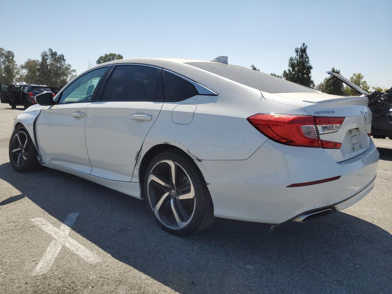1HGCV1F30JA099728 HONDA ACCORD 2018