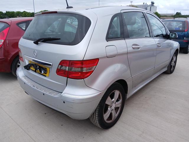 2009 MERCEDES BENZ B150 SE CV