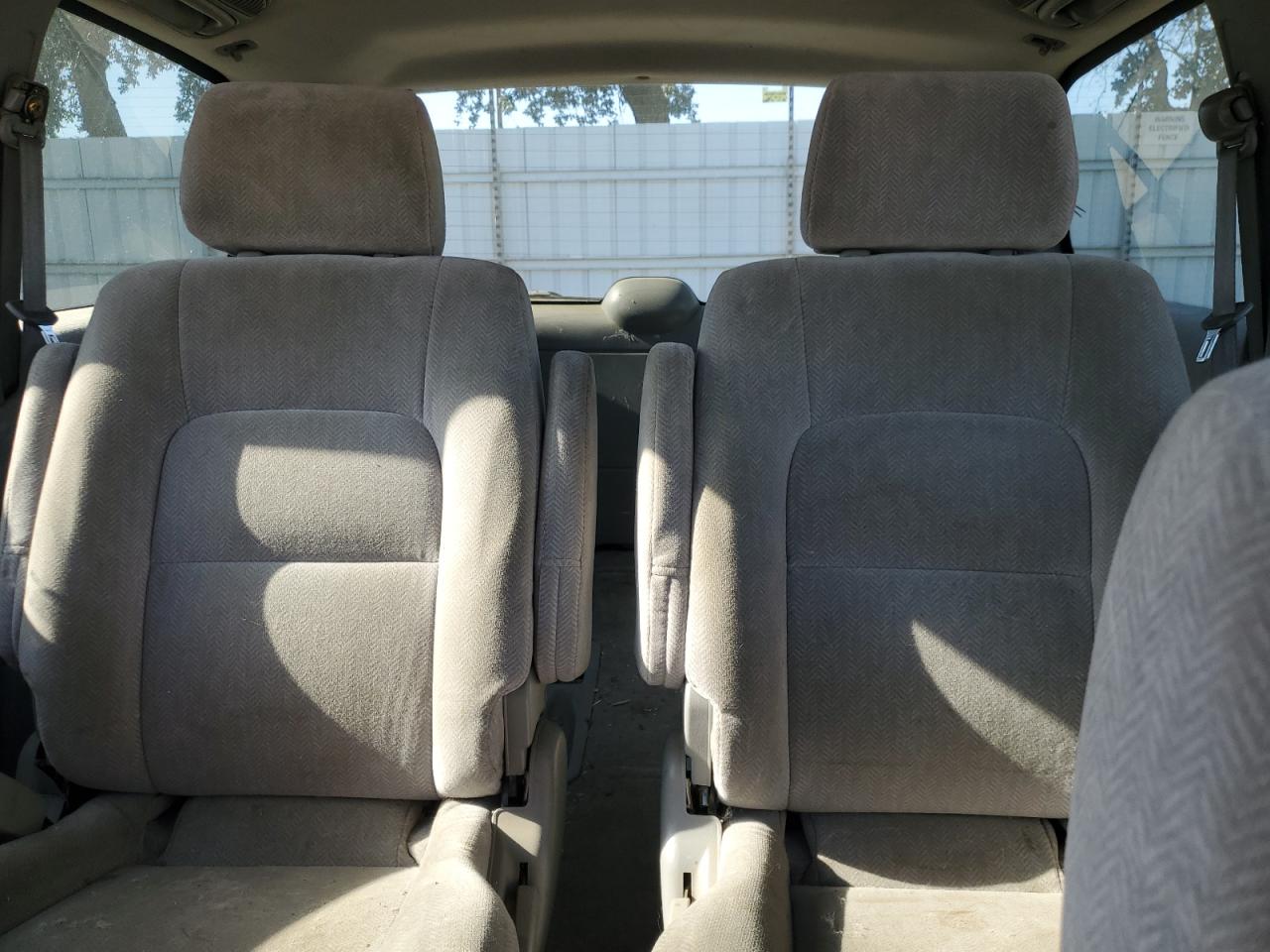 2004 Kia Sedona Ex VIN: KNDUP131446516114 Lot: 58030745