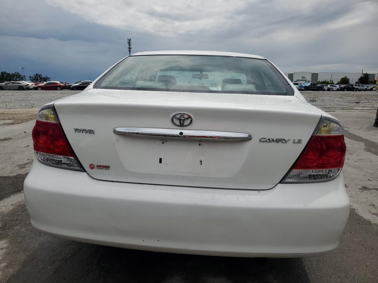 2005 Toyota Camry Le VIN: 4T1BE32K65U020369 Lot: 57290195