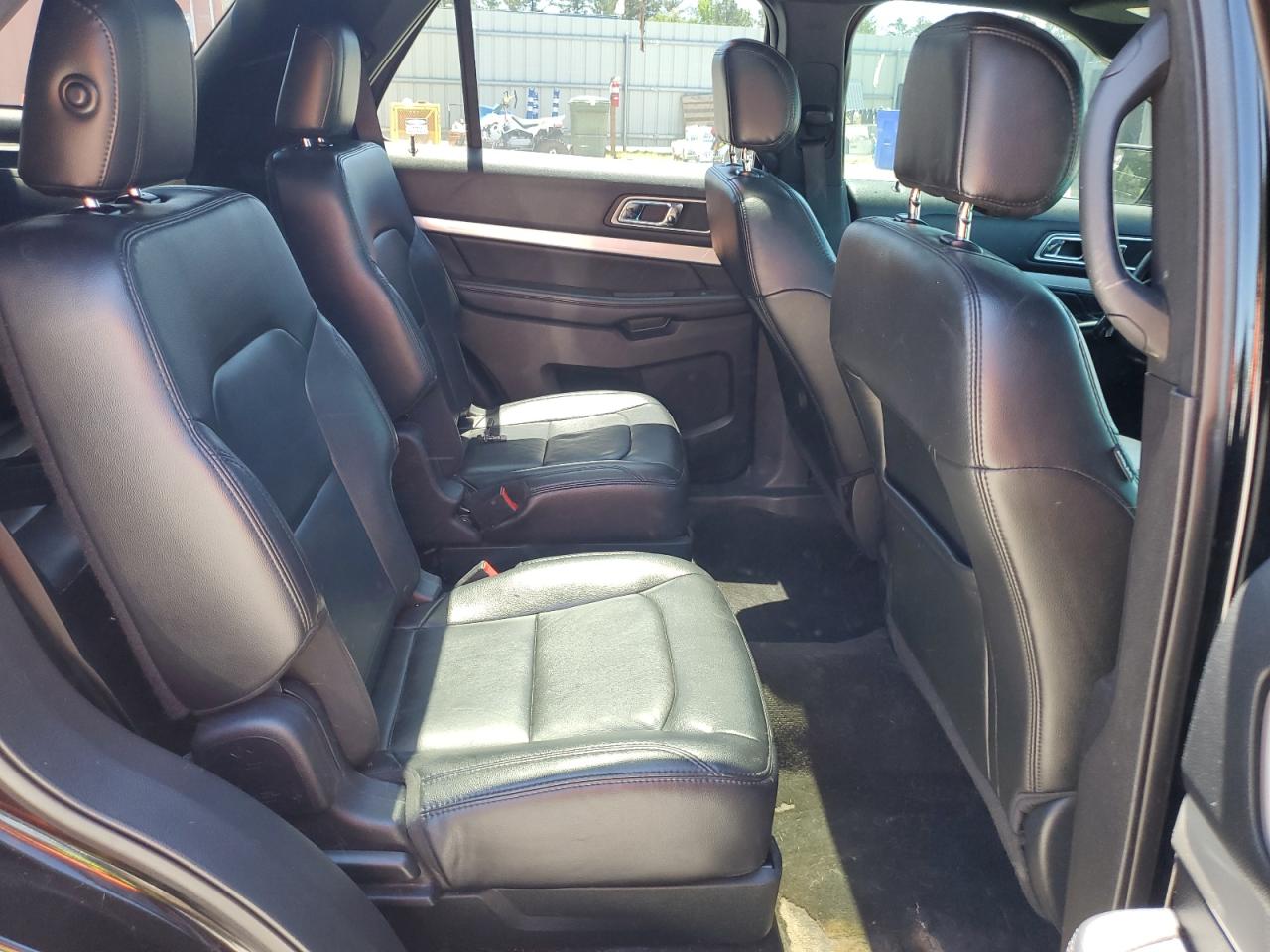 1FM5K7D83HGA68140 FORD EXPLORER 2017
