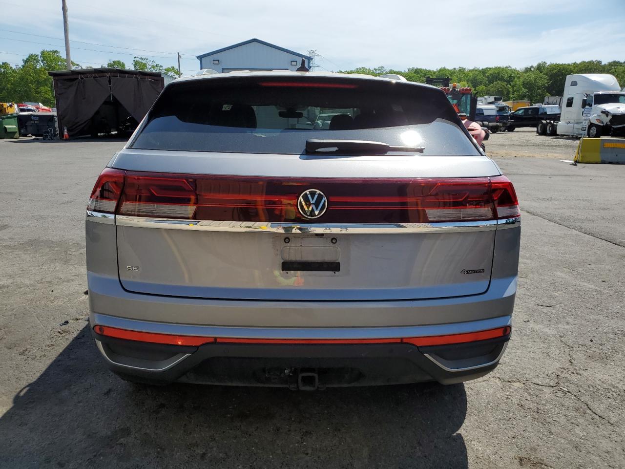 2025 Volkswagen Atlas Cross Sport Se VIN: 1V2HE2CA2SC204139 Lot: 56337705