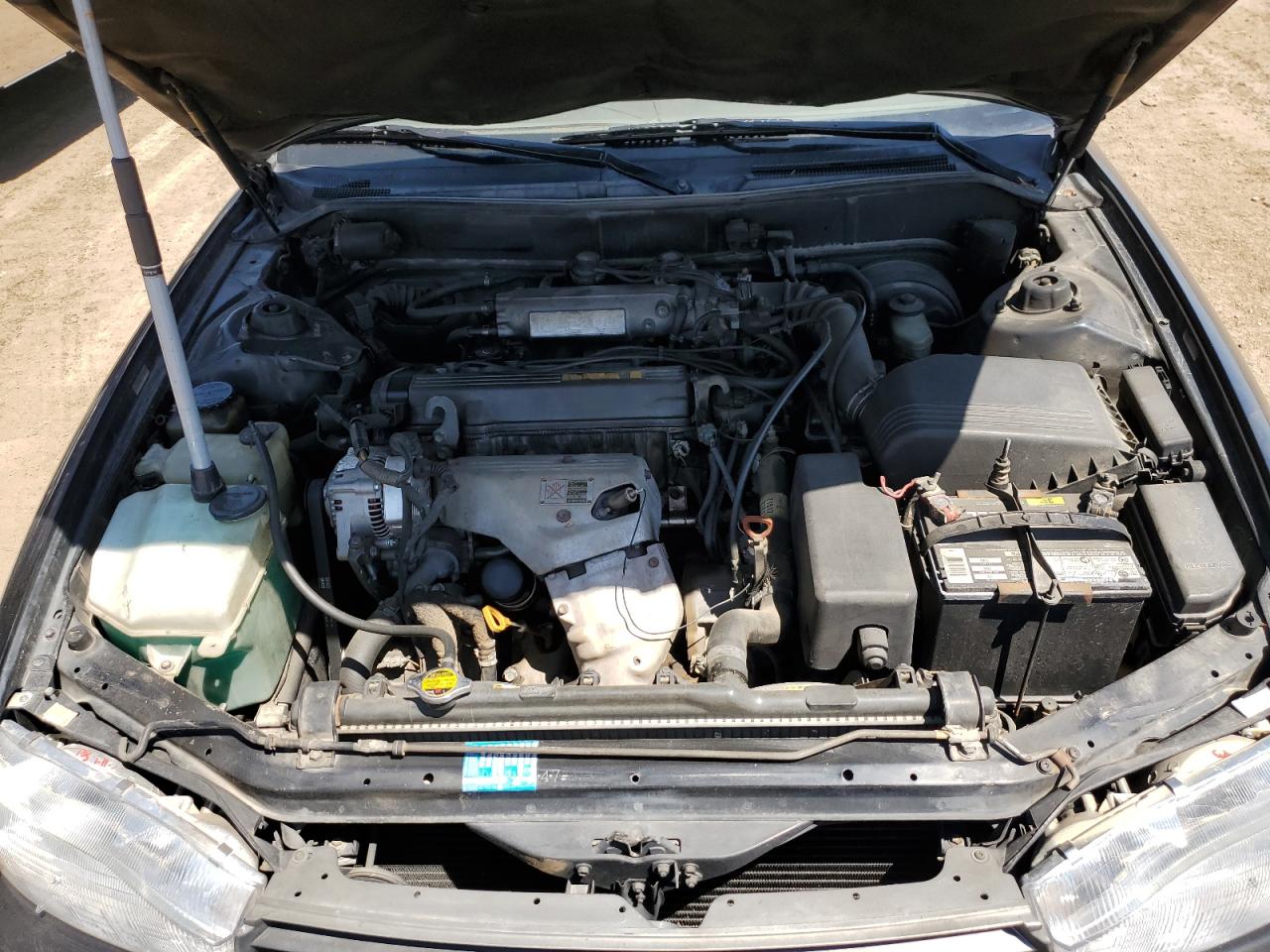 1993 Toyota Camry Le VIN: JT2SK12E0P0184828 Lot: 56061965