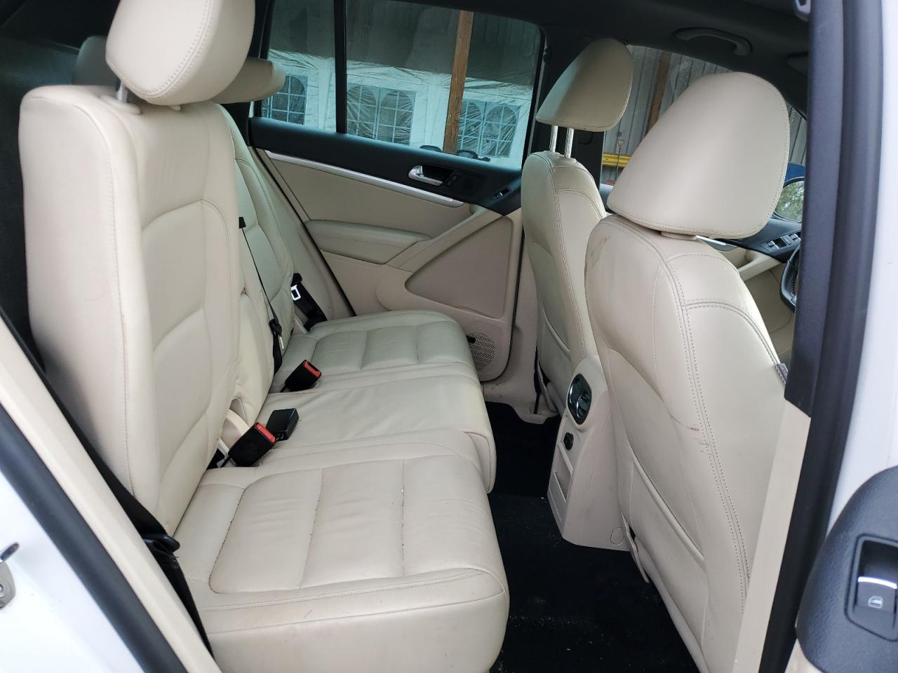 2014 Volkswagen Tiguan S VIN: WVGBV3AX1EW551108 Lot: 56520885