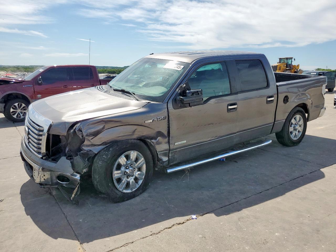 2011 Ford F150 Supercrew for Sale in Grand Prairie, TX - Front End