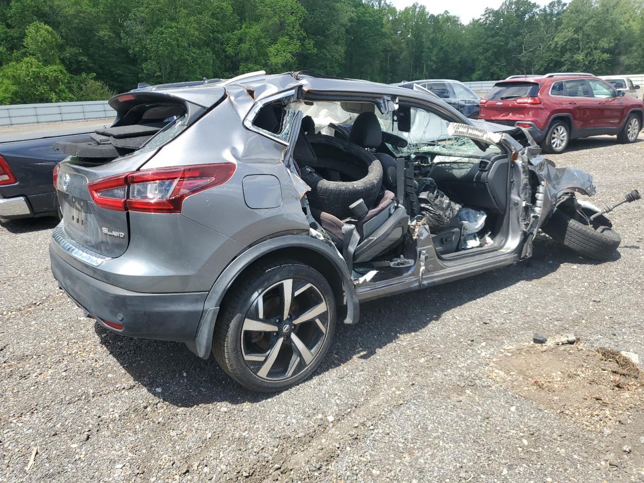 JN1BJ1CW2LW376909 NISSAN ROGUE 2020