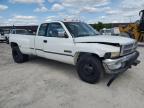 1995 Dodge Ram 3500  продається в Louisville, KY - All Over