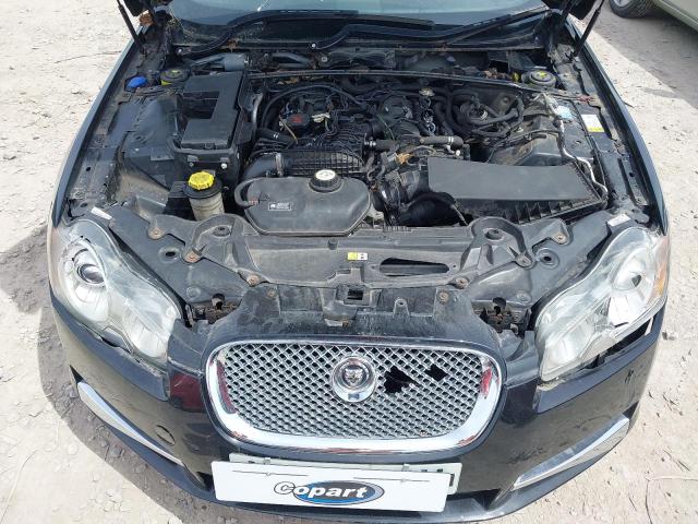 2010 JAGUAR XF LUXURY