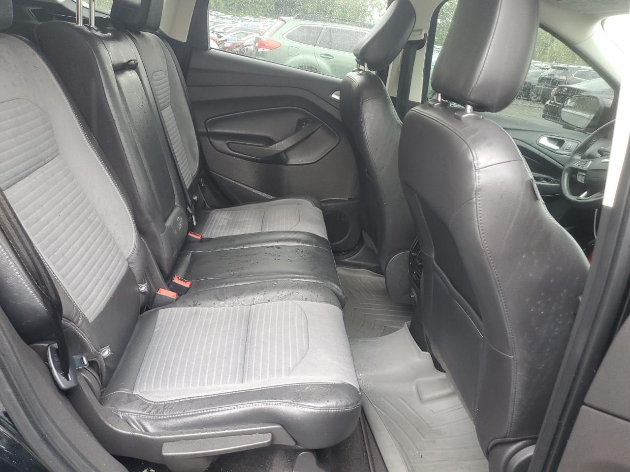 2018 Ford Escape Se VIN: 1FMCU9GD5JUA64975 Lot: 56934305