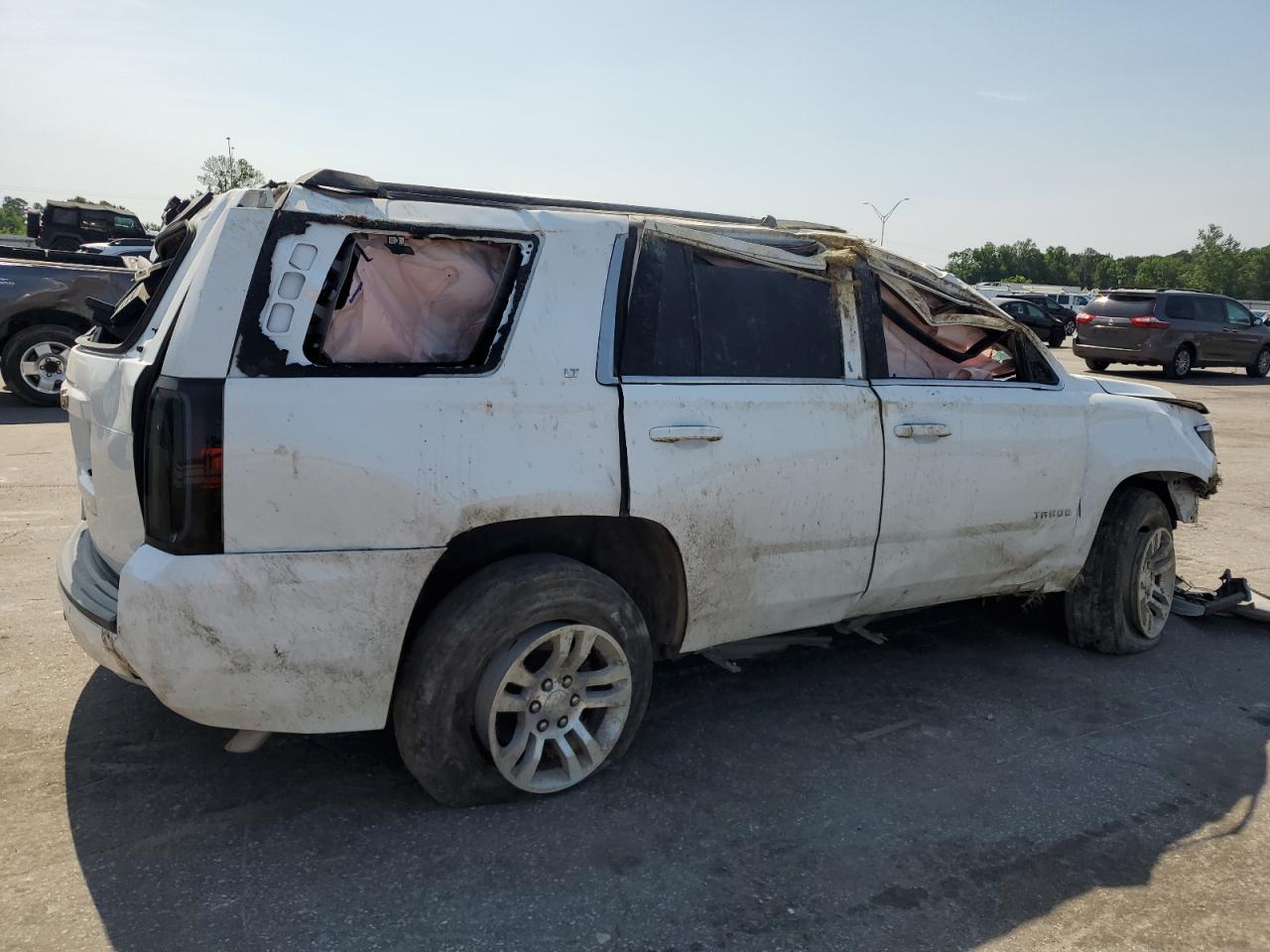 1GNSKBKCXKR284815 CHEVROLET TAHOE 2019